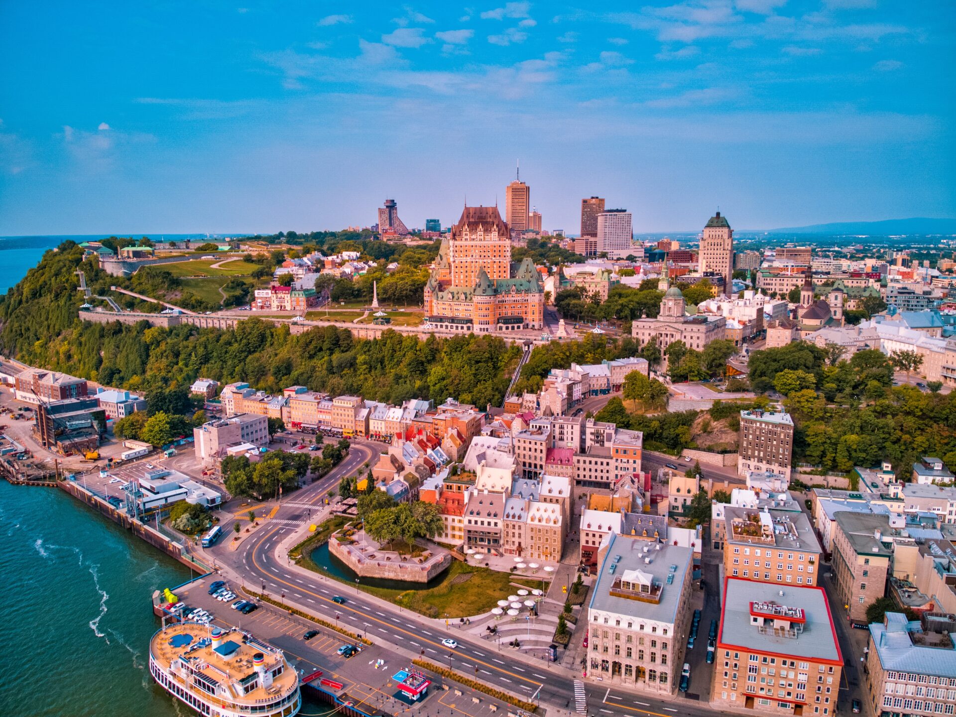 An aerial view of the city of quebec.
